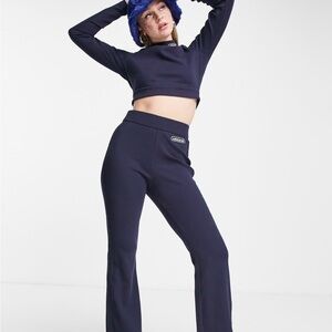 Adidas “Retro Luxury” Ribbed High-Neck Crop Top + High-Waisted Pants Set – Navy
